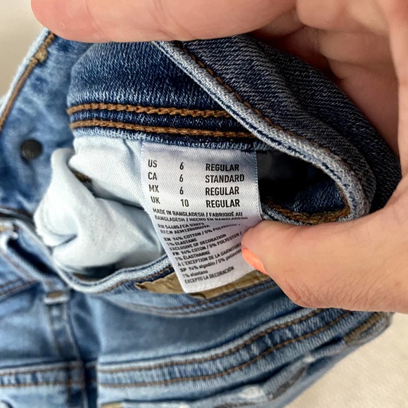 American Eagle Y2K Medium Wash Flare Mid-Rise StretchX Kickboot Denim Jeans - Picture 6 of 7